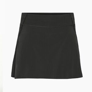 TnaMOVE™ Serve Micro Skirt